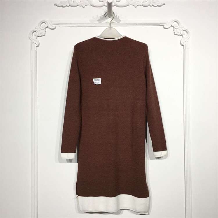 乔系列 D96529 时尚针织连衣裙品牌女装折扣颦薪