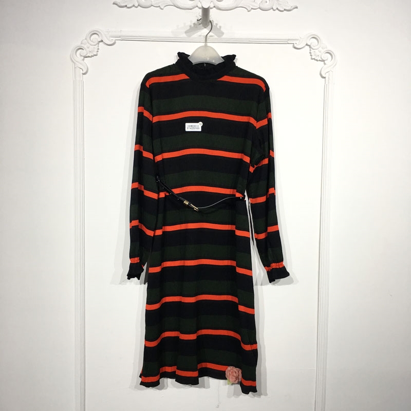 乔系列 8142S169 时尚连衣裙品牌女装折扣靓