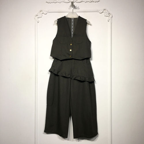 容悦 YB001299 时尚套装两件套品牌女装折扣颦薪