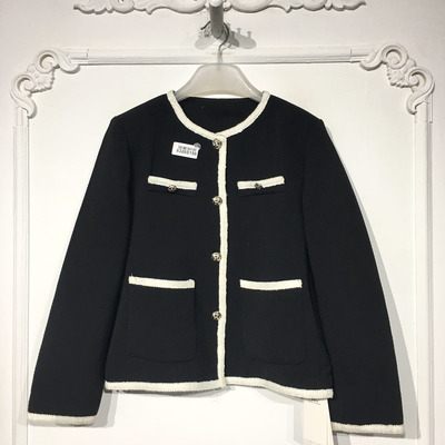 容系列 8326S158 时尚短款外套品牌女装折扣颦薪