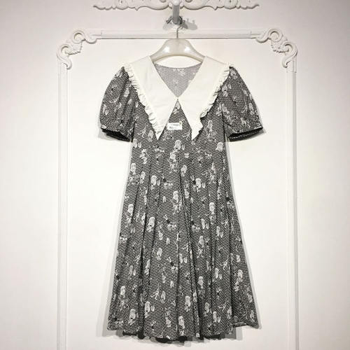 潮系列 8251S121 时尚连衣裙品牌女装折扣颦薪
