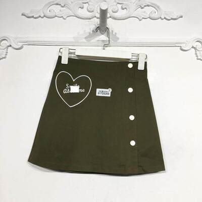 UGC系列 8172S269 时尚短裙品牌女装折扣颦薪