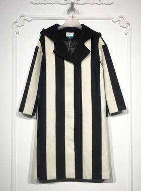 璞系列 8276S011 时尚毛呢外套品牌女装折扣颦薪