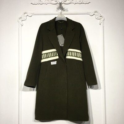 潮系列 8281S256 时尚羊毛双面呢毛呢外套品牌女装折扣颦薪