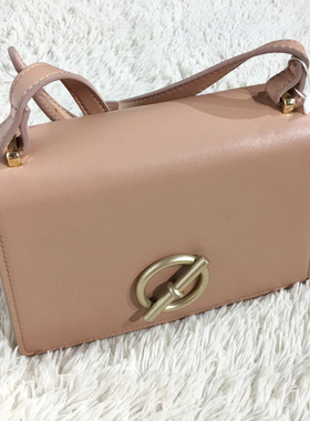 ZMN系列 LM05268 时尚背包品牌女装折扣馨