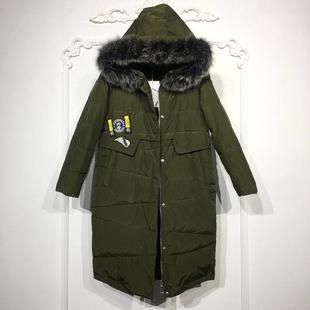 真毛领羽绒服品牌女装 艾O系列 长款 时尚 折扣颦薪 D96693