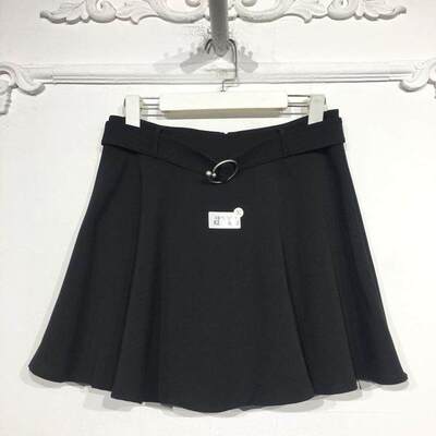 茜系列 8214S042 时尚短裙品牌女装折扣颦薪