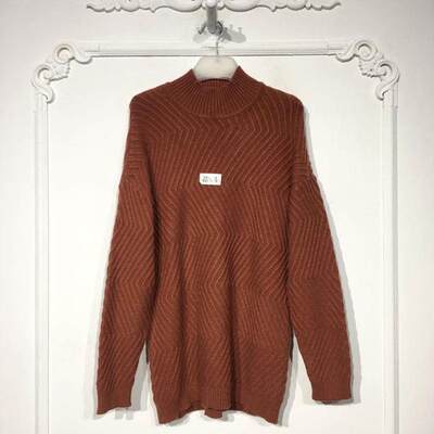 容系列 8245S280 时尚针织衫品牌女装折扣颦薪