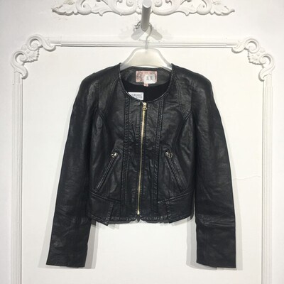 潮系列 8167S205 时尚真皮皮衣外套品牌女装折扣颦薪