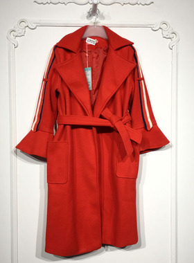 UGC系列 8247S132 时尚毛呢外套品牌女装折扣颦薪