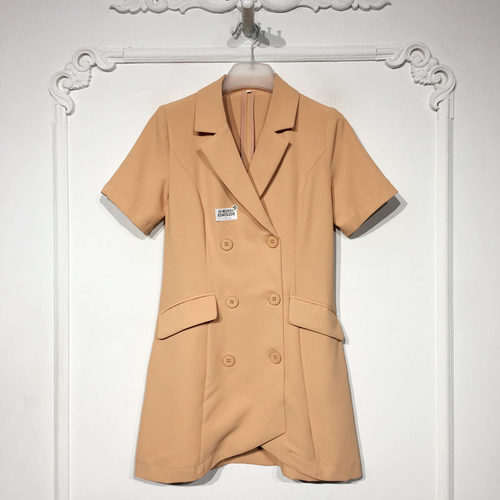 容悦 8340S208 时尚西装外套品牌女装折扣颦薪