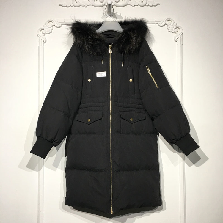 VE系列 8283S068 时尚真毛领羽绒服品牌女装折扣颦薪