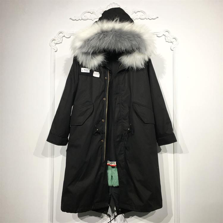 容系列 8032S040 时尚真毛领真毛内胆派克服品牌女装折扣颦薪