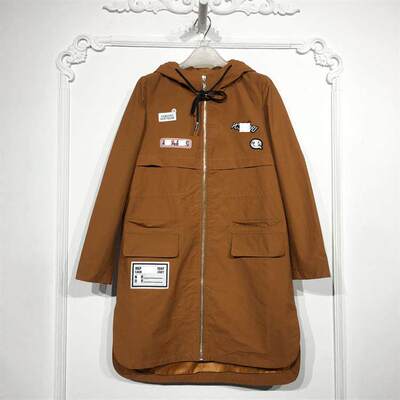 潮系列 8087S244 时尚风衣外套品牌女装折扣颦薪