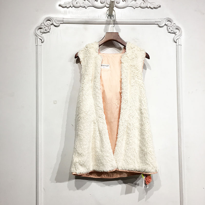 潮系列 D81137 时尚马夹品牌女装折扣颦薪