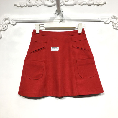 洛K系列 D85701 时尚毛呢短裙品牌女装折扣