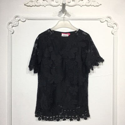 UGC系列 8198S151 时尚上装品牌女装折扣颦薪