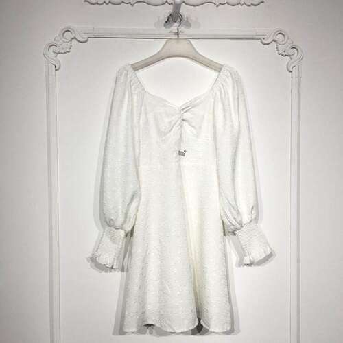 J系列 8229S300 时尚连衣裙品牌女装折扣颦薪