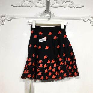 短裙品牌女装 时尚 折扣颦薪 8022S043 M.L系列