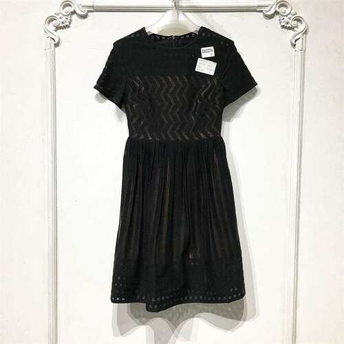 欧系列 D82274 时尚连衣裙品牌女装折扣颦薪