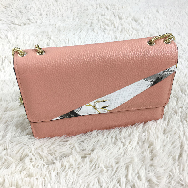 ZMN系列 LM05278 时尚背包品牌女装折扣馨