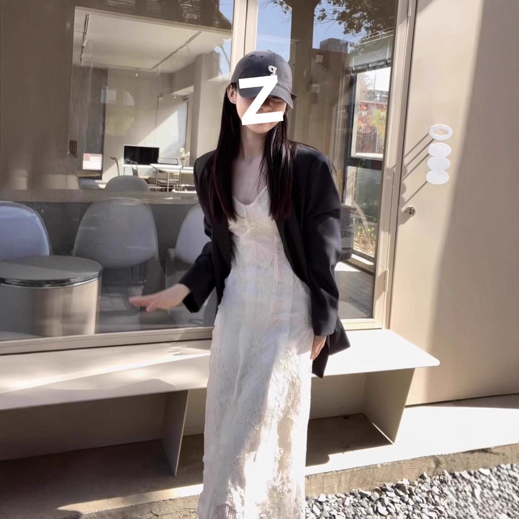 法式蕾丝吊带连衣裙子女装2025新款夏季小个子温柔收腰气质仙女
