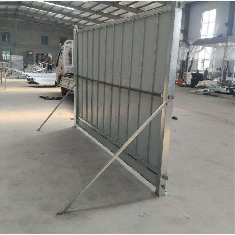 工地泡沫绿小草彩钢围挡施工挡板围墙板铁皮简易护栏pvc施工围栏