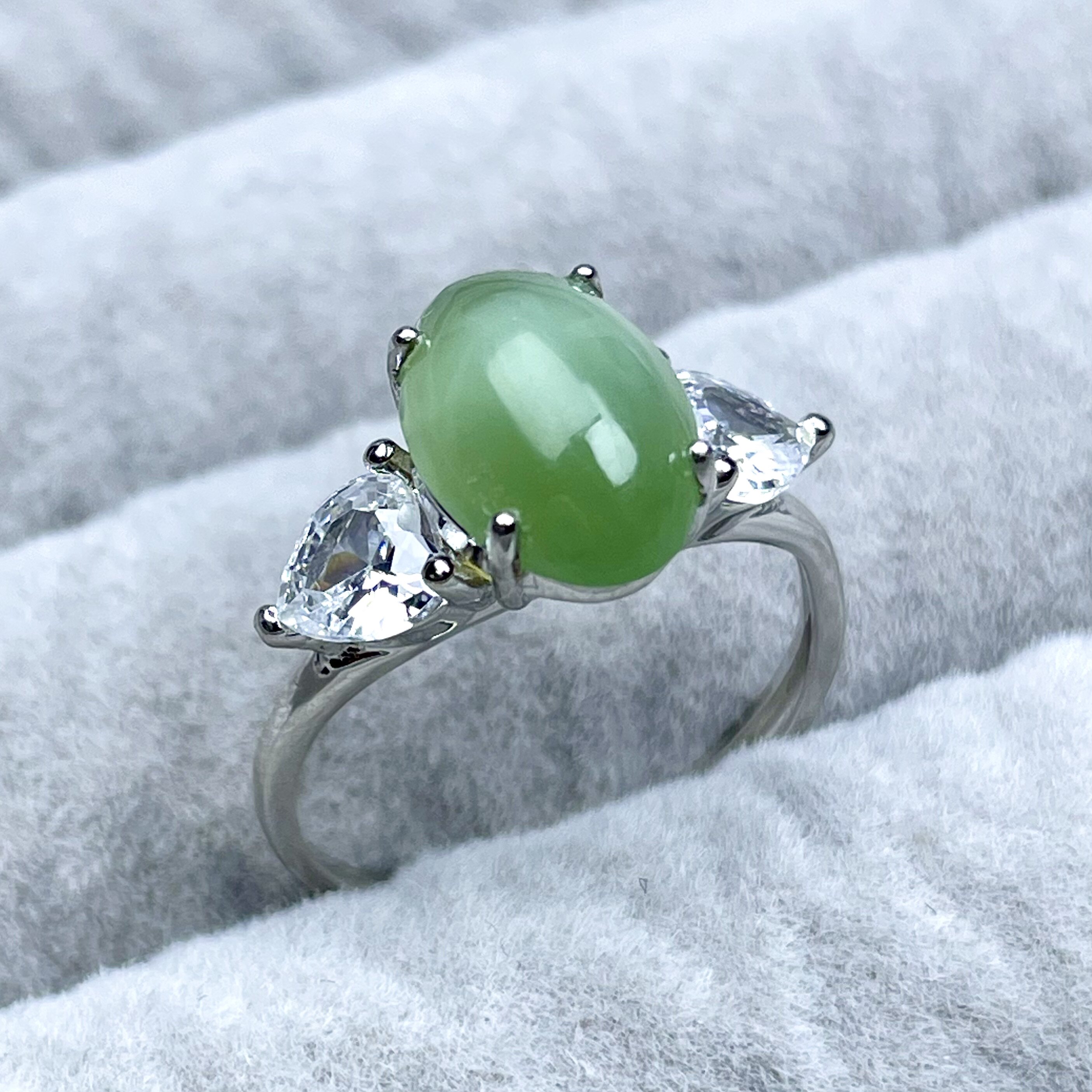 天然和田玉碧玉猫眼戒指 S925银镶老坑料碧玉蛋面 可调节活口设计