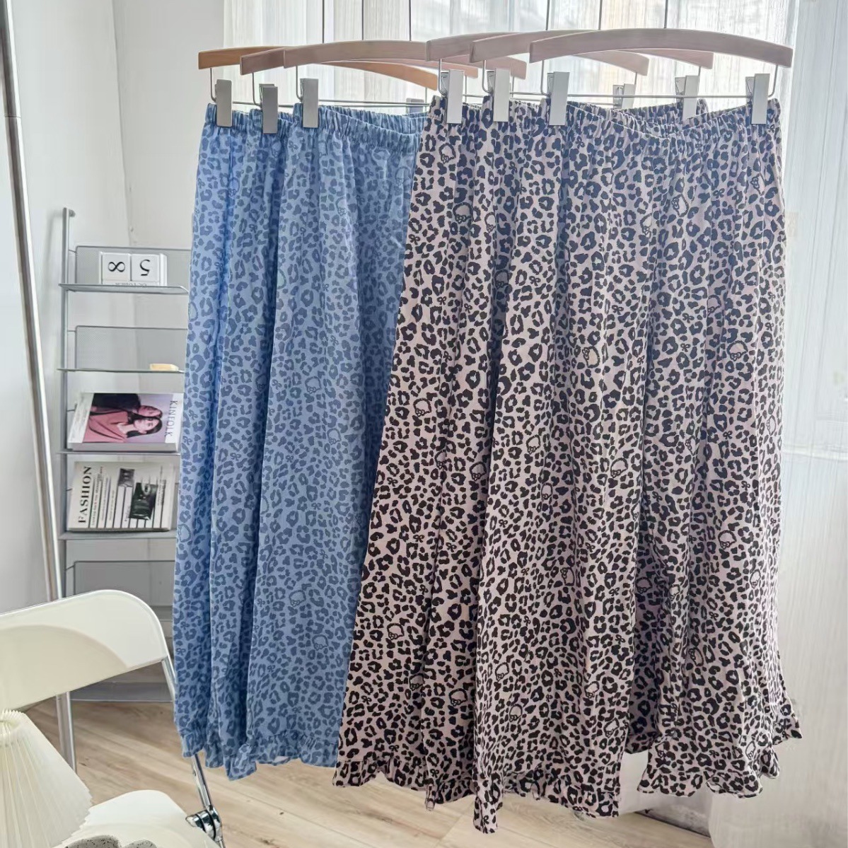 纯棉磨毛卡通红色睡裤女