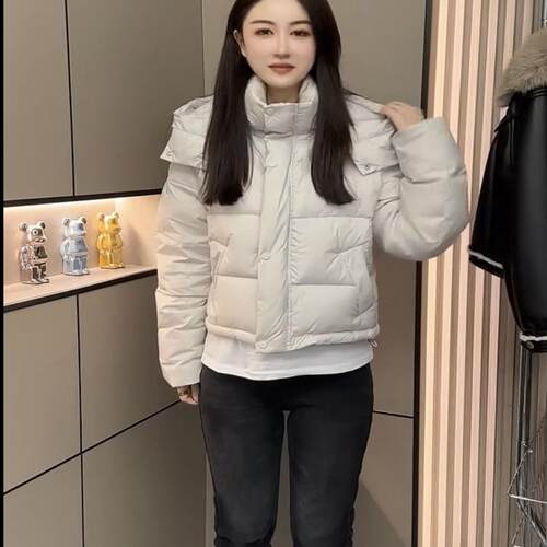 LU韩版洋气2025冬季新款小个子棉衣短款连帽显瘦休闲羽绒棉服女