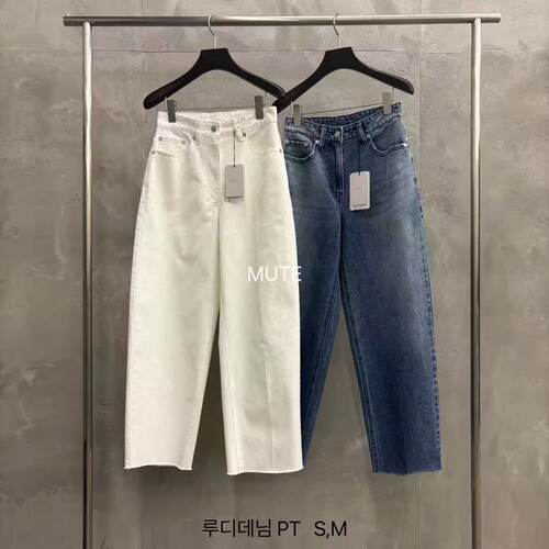 mute高腰显瘦毛边直筒休闲牛仔裤