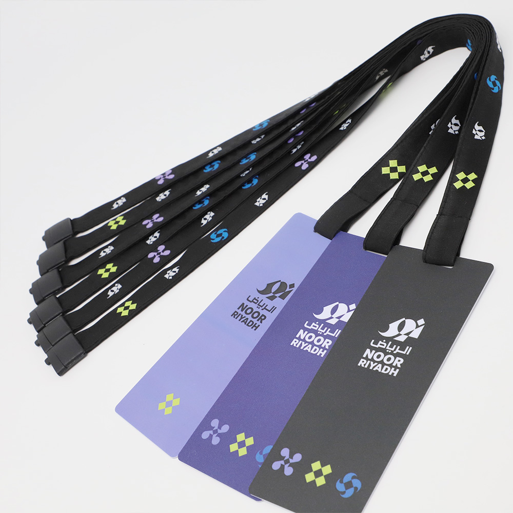 定制挂绳皮质卡套胸牌PU记事本定制专拍Custom Promotional Gift