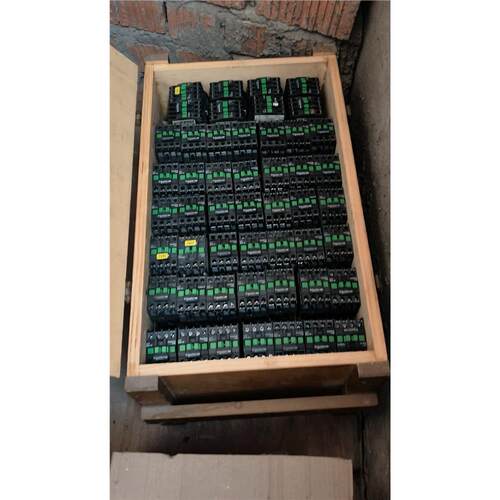 施耐德LC1E2510，接触器