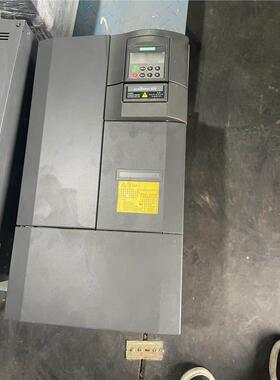 西门子MICROMASTER 430变频器，型号6SE643