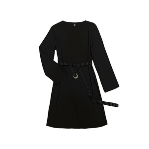 LESI ZUO原创设计女装2025新款高腰显瘦百搭直筒黑色长袖连衣裙女