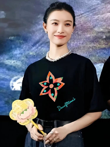 倪妮同款2025新款黑色卡通印花短袖T恤女宽松显瘦百搭上衣女ins潮