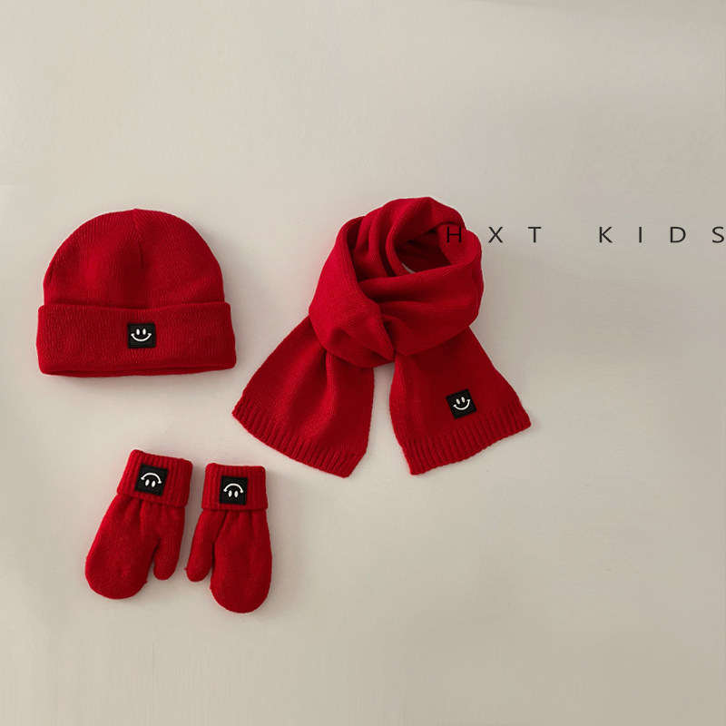 儿童帽子围巾手套三件套婴儿宝宝2025新年红色笑脸洋气套装针织帽