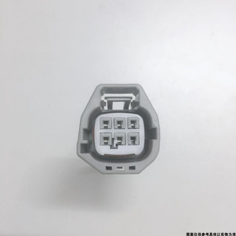 适配凯迪啦克ATSL CT6 XT5 XTS 大灯雾灯转向后尾灯灯座插头