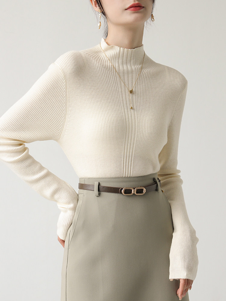 여성을위한 아이스 실크 니트 반팔 티셔츠 한국 스타일 라운드 넥 느슨한 솔리드 컬러 반팔 얇은 섹션 2024 여름 새로운 바닥 셔츠