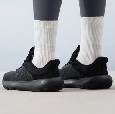 安德玛女子运动休闲跑步鞋