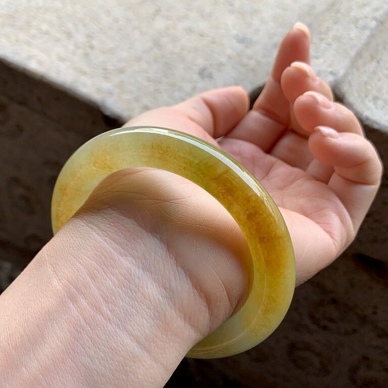 玉尚翡翠56高端玉镯珠宝冰黄翡翠手镯圆条黄福镯缅甸天然a货0110