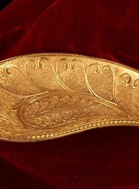 西藏收地宫出土藏银鎏金树叶盘子   品相保存完好  工艺精湛