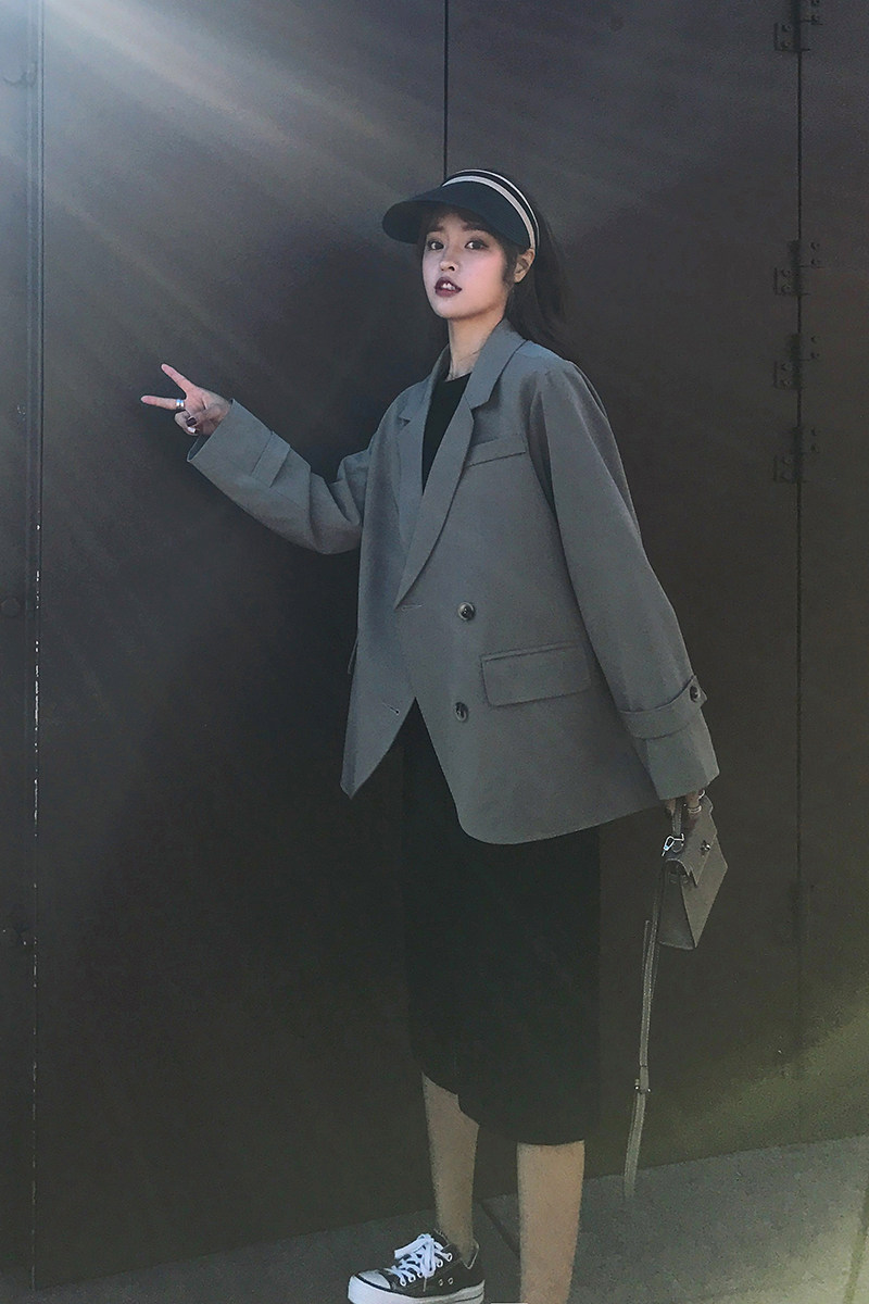 主推秋装新款灰绿色袖袢设计西装MMJ609P110控价168已出货,女装西装,浙宝233