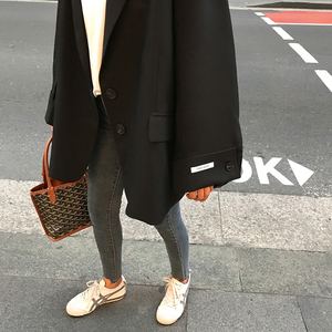 黑色高级感西装外套女春季2025年新款小个子设计感休闲气质西服,名媛外套搭配什么裤子图片