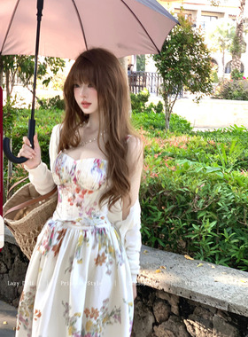 Lazy Didi折枝若若 手工压褶鱼骨碎花裙中古立裁U领甜美吊带裙