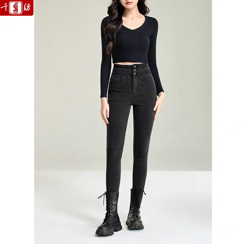 大码高腰排扣小脚牛仔裤女欧货2025春新款弹力修身显瘦九分烟管裤