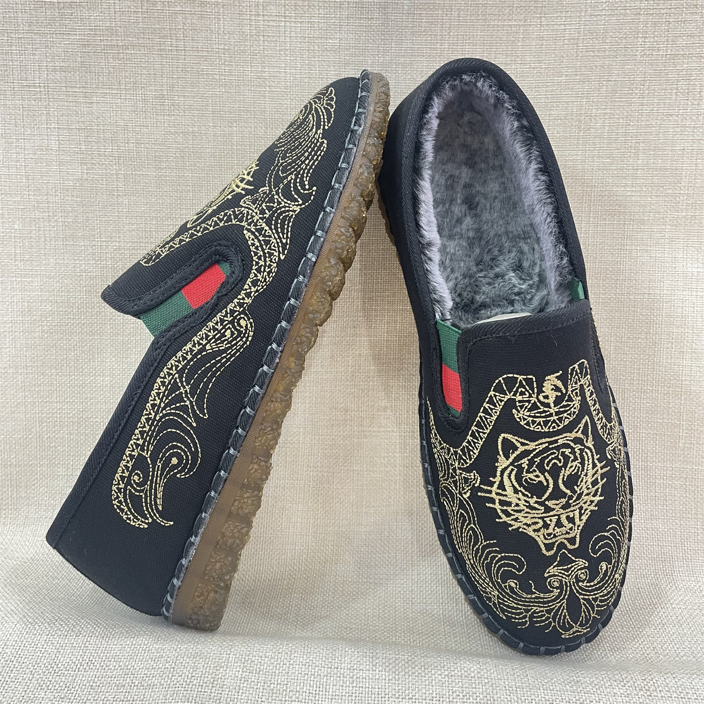 老北京冬季加绒加厚保暖虎头套脚软底牛筋刺绣男士软底休闲花布鞋,流行男鞋,布鞋,淘宝优惠券,粉丝福利购,淘宝优惠卷