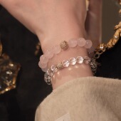 原创 天然粉水晶手链女上岸逢考必过转运小众设计手串轻奢礼物