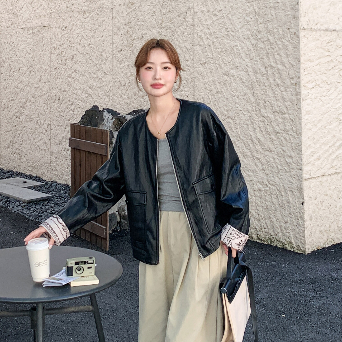 【现货主推】新款圆领短款外套女韩版百搭宽松上衣8512-P165-K248,女装皮衣,浙宝106