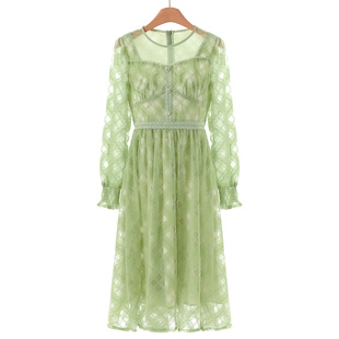 春装 蕾 重工珠镶边圆领收腰拼接连衣裙258 100锦纶 999